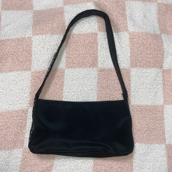 Beaded Floral Embroidered Shoulder Bag - Picture 2 of 11